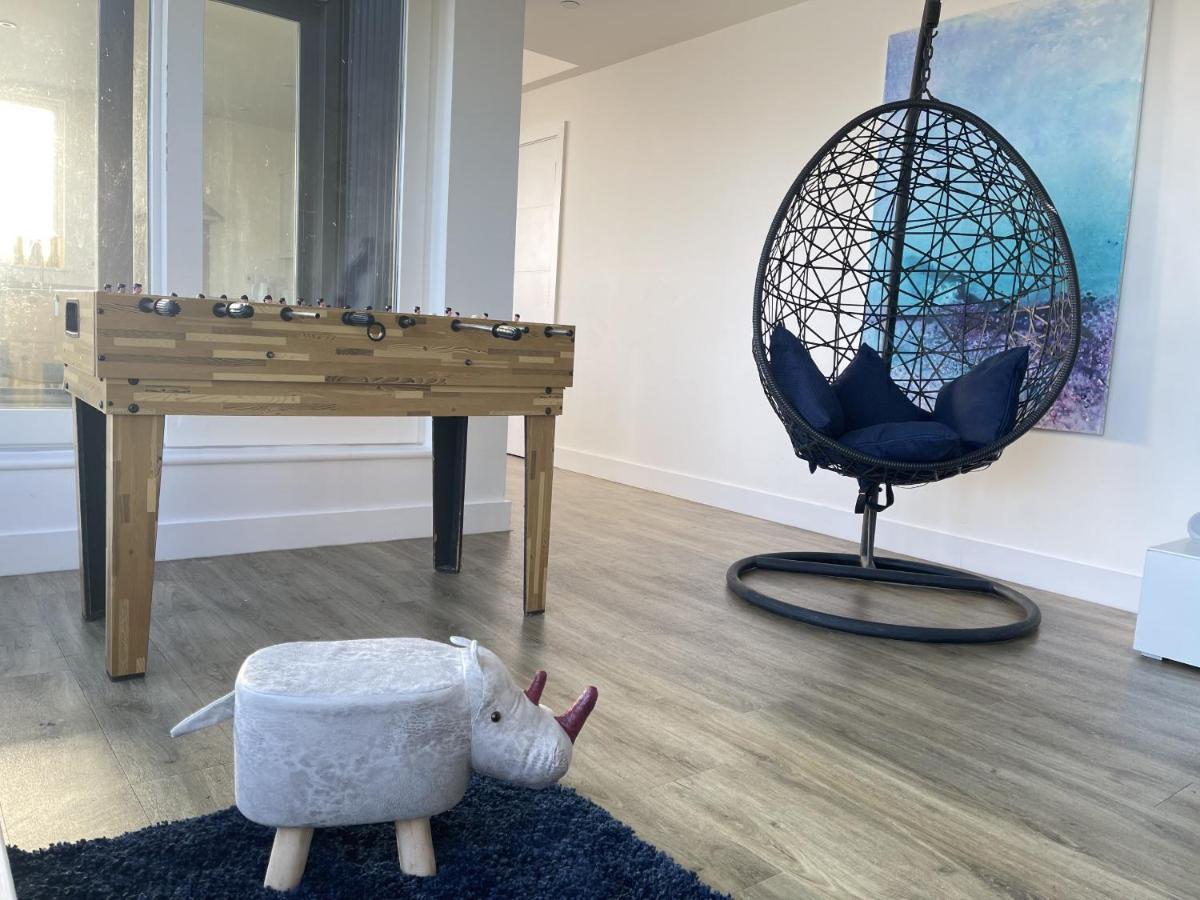 City Centre, Sleeps 7, Stunning Views & Parking, Interconnected Rooms Long Stay Work Contractor Leisure, Diamond Penthouse CBG Exterior foto